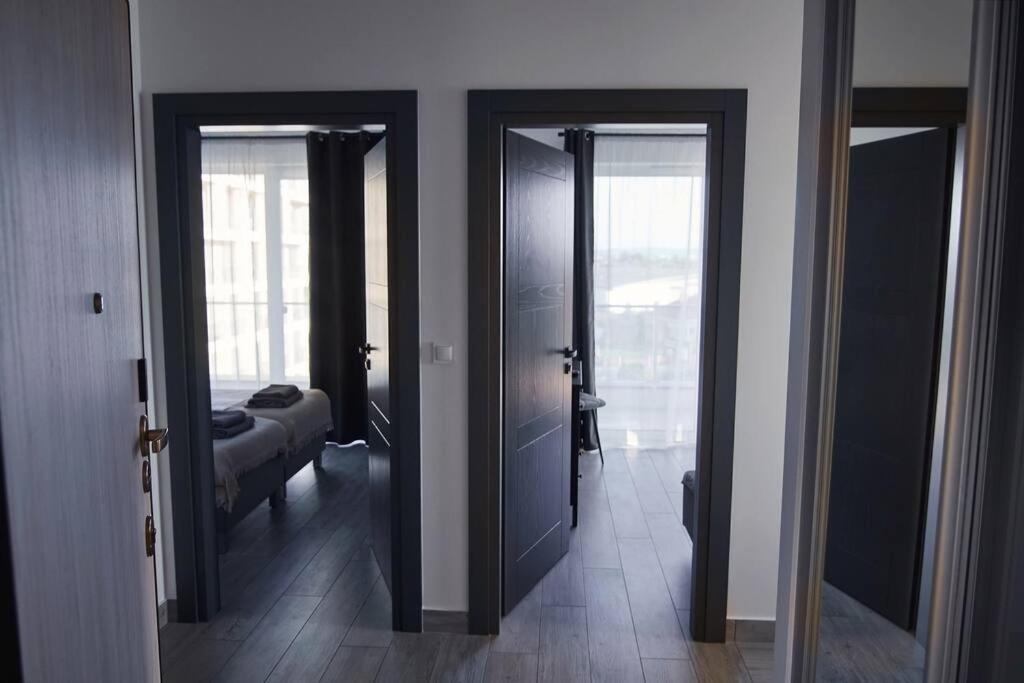 Carolina Apartment